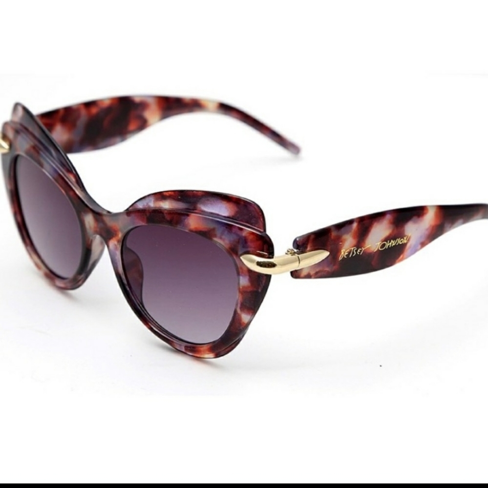 Betsey Johnson Tortoise Cat Eye Purple Sunglasses